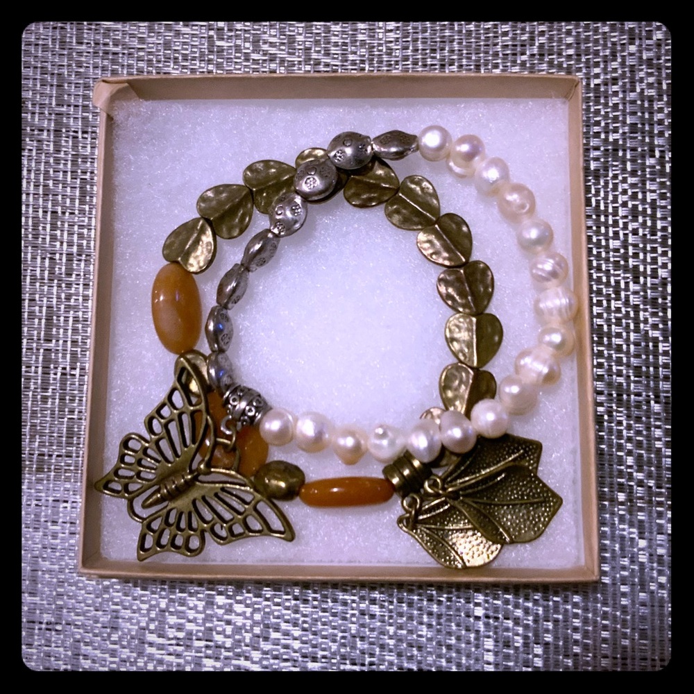 🌺Butterfly bracelet bundle- 2 cute bracelets!